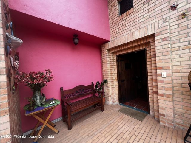place photo 28