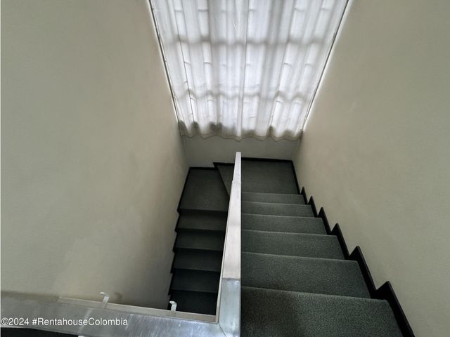 place photo 50