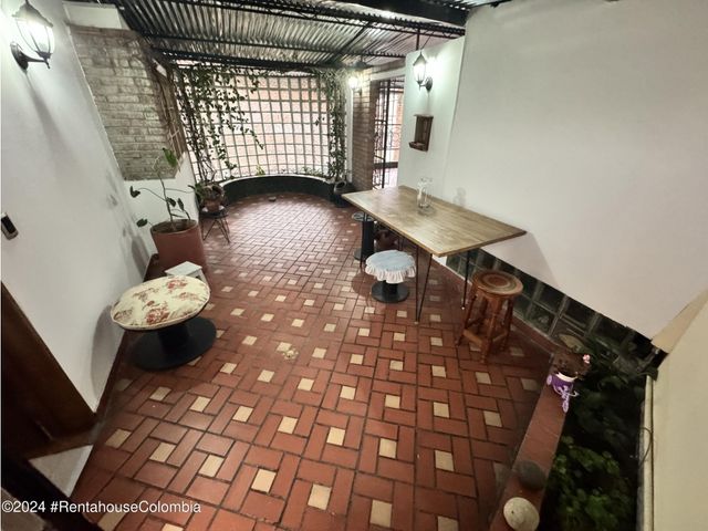 place photo 71