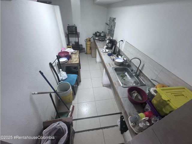 place photo 124