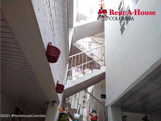 place photo 41