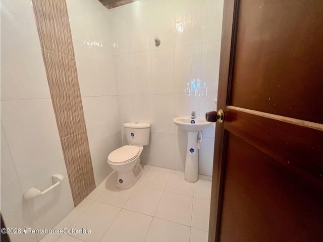 place photo 53