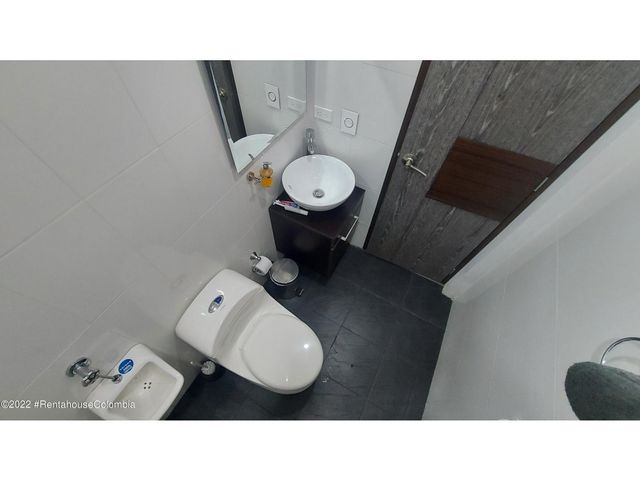 place photo 48