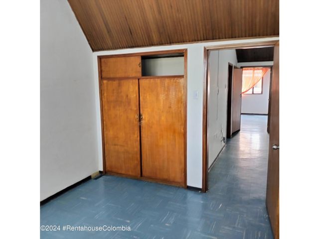 place photo 57