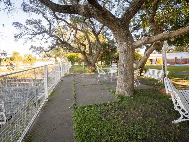 place photo 35