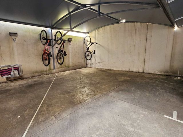 place photo 75