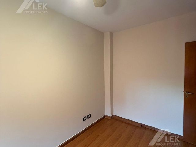 place photo 103