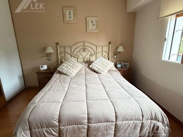 place photo 94