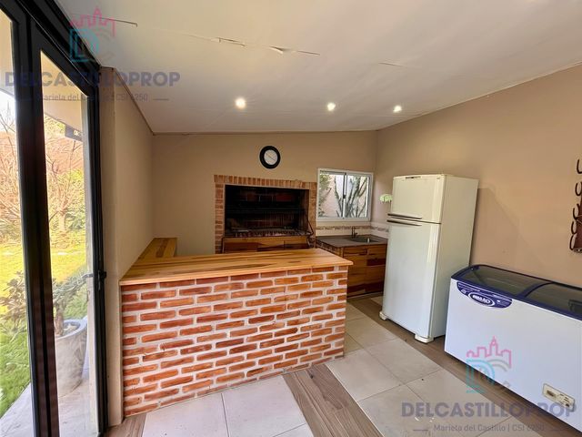 place photo 48
