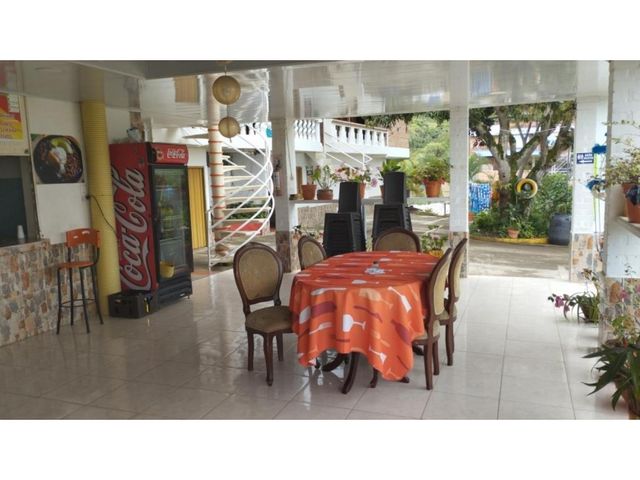 place photo 50