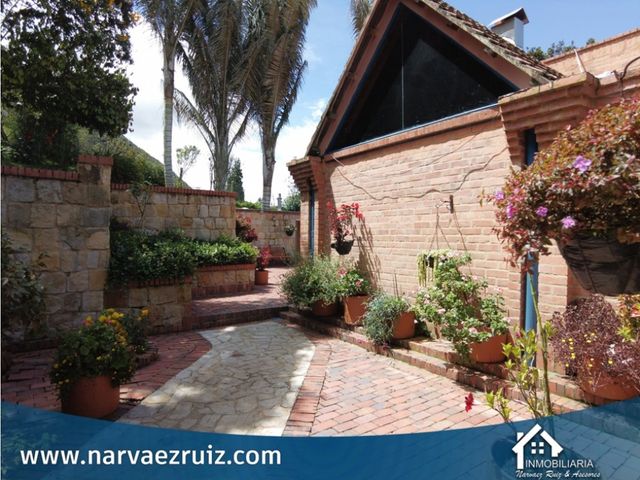 place photo 72