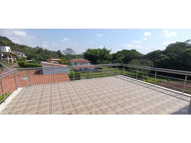 place photo 34