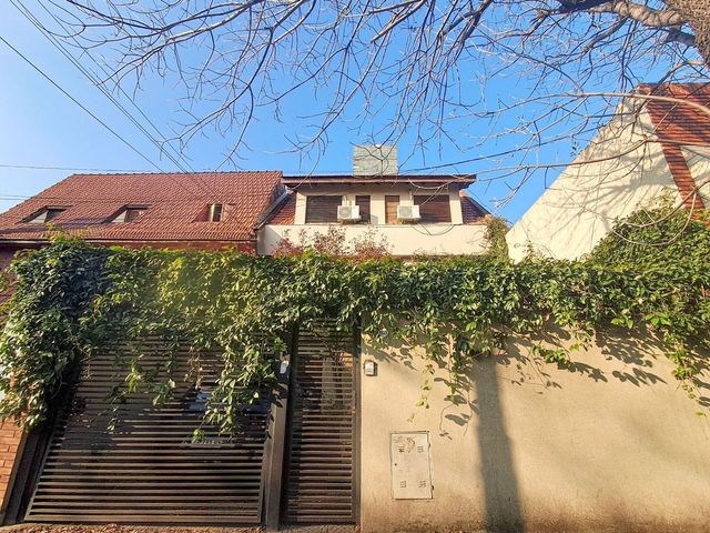 place photo 48