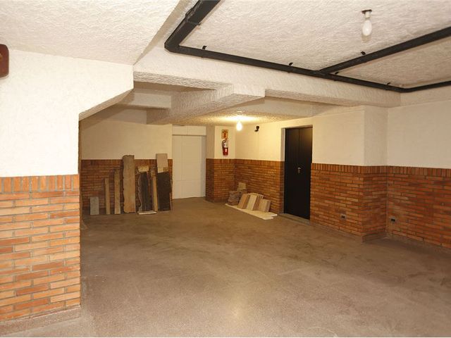 place photo 52