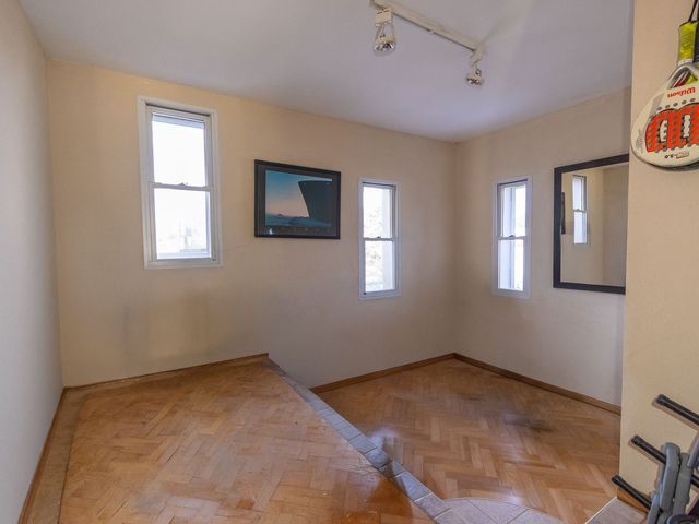 place photo 41