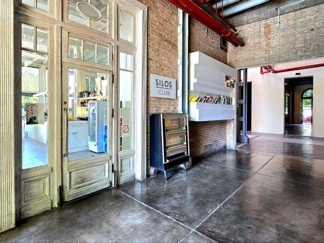 place photo 23