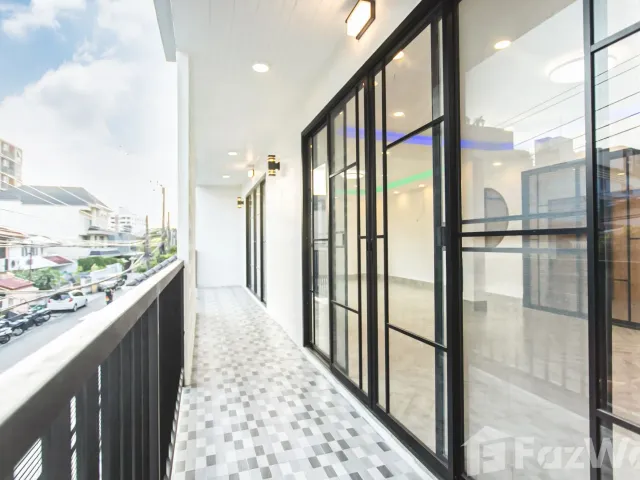 place photo 21