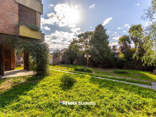 place photo 49