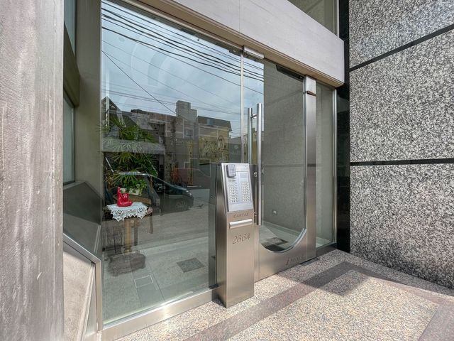 place photo 36