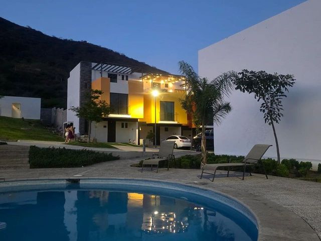 place photo 28
