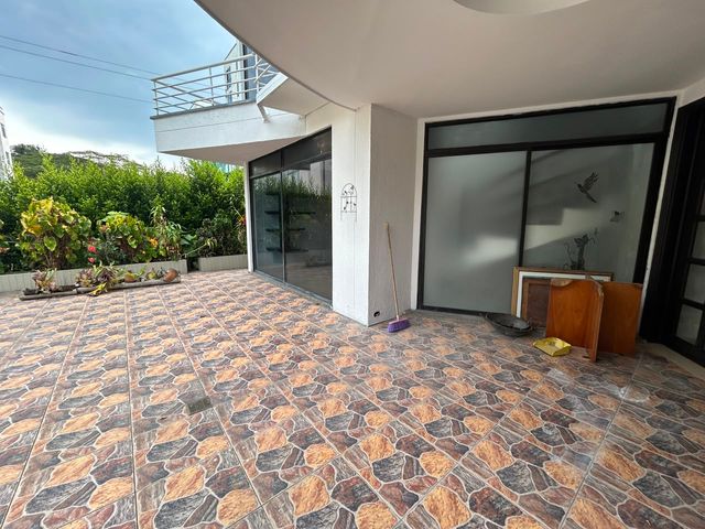 place photo 40