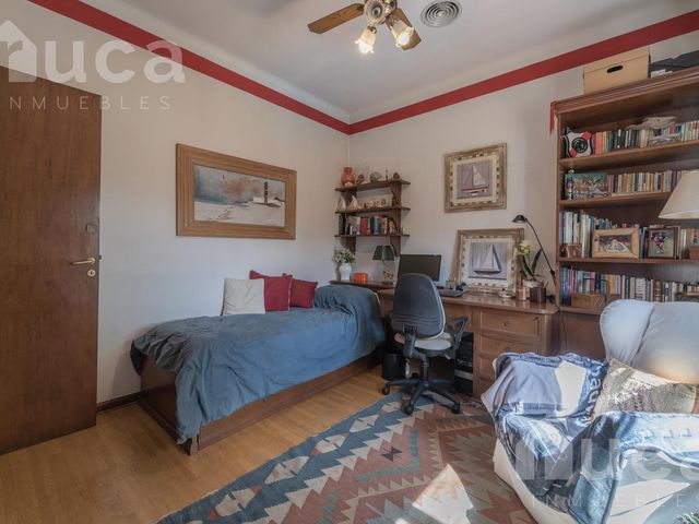 place photo 49