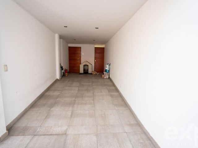 place photo 44