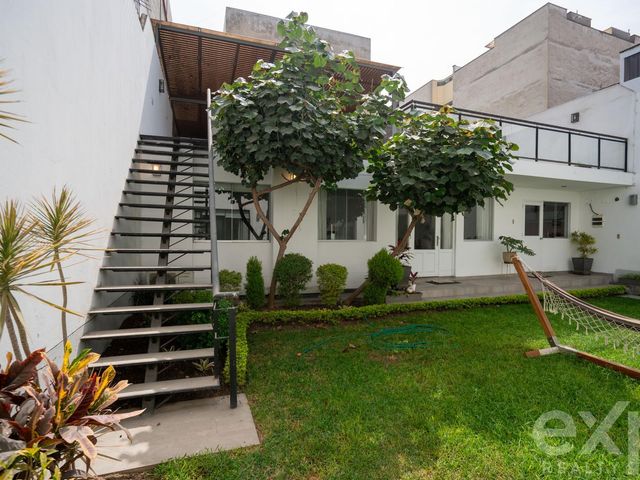 place photo 61