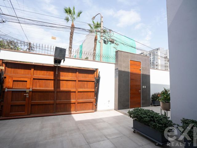 place photo 39