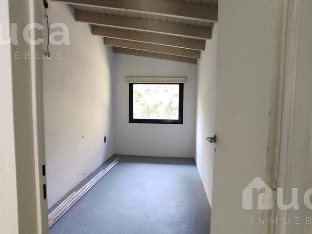 place photo 50