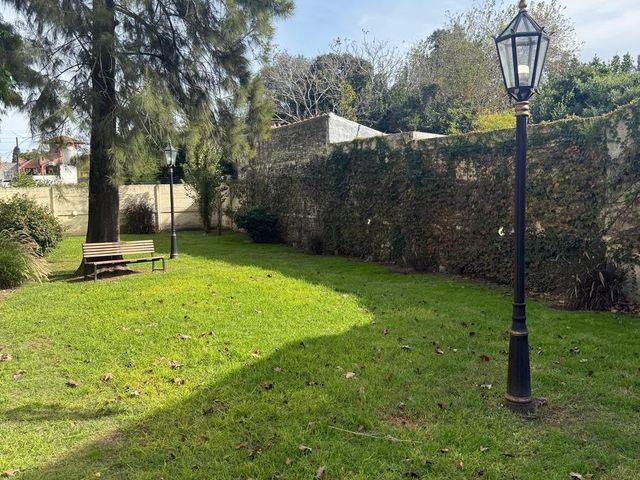 place photo 55
