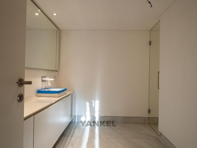 place photo 53