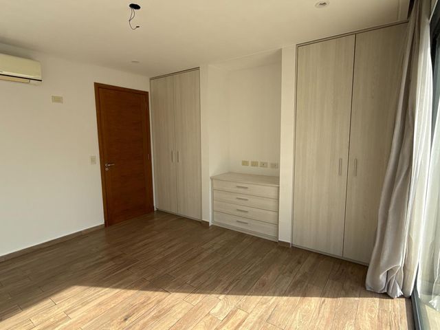 place photo 50