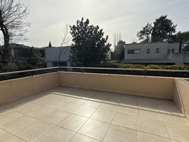 place photo 56