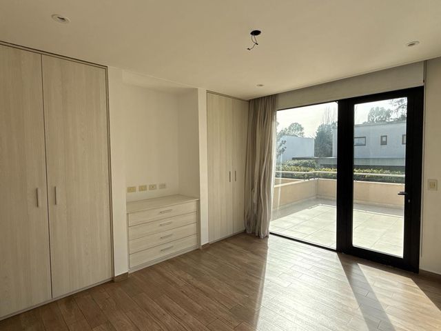 place photo 48