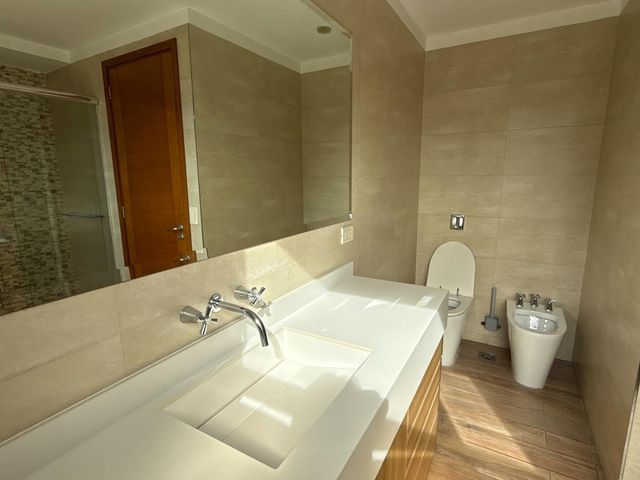 place photo 59