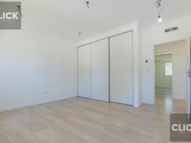 place photo 52