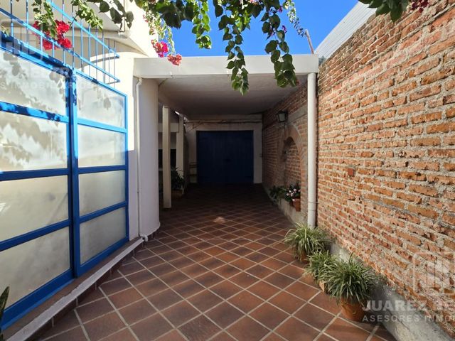 place photo 51