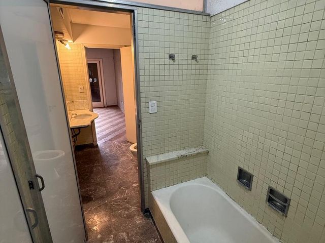 place photo 43