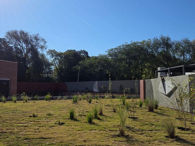 place photo 53