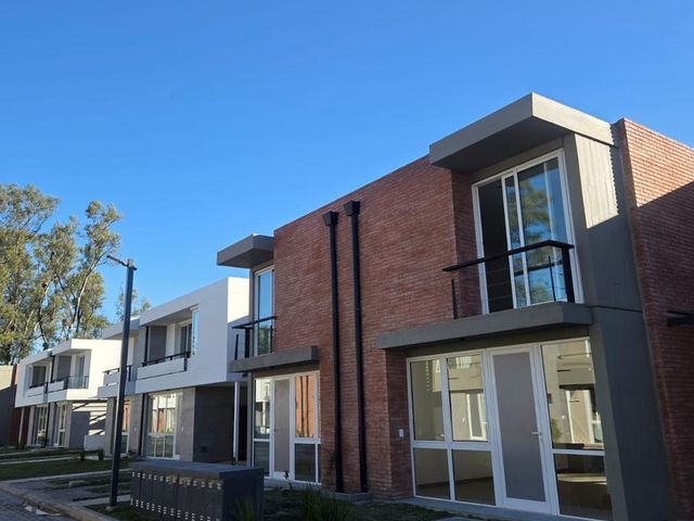 place photo 69