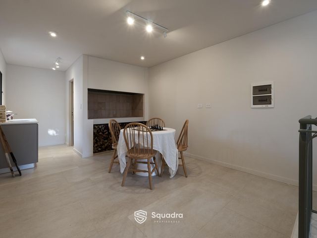 place photo 64