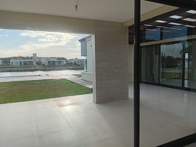 place photo 51