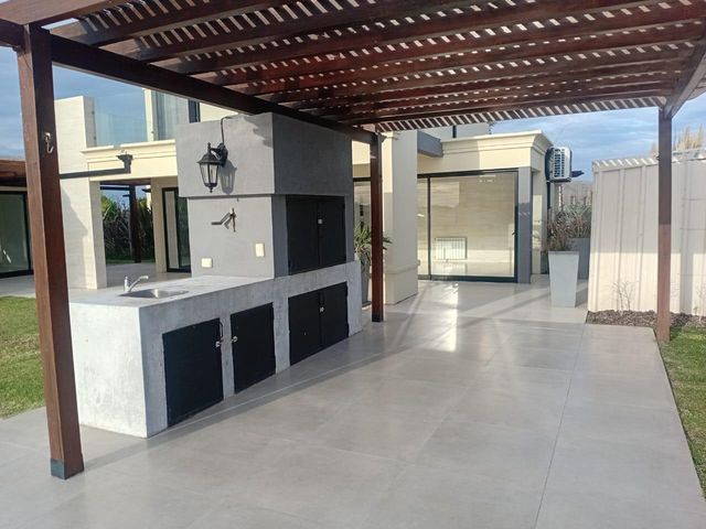 place photo 55