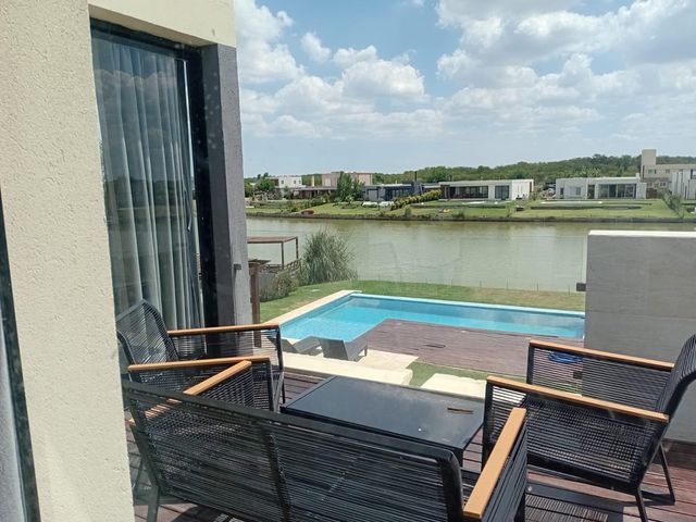 place photo 36