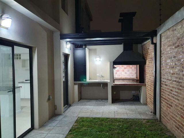 place photo 48