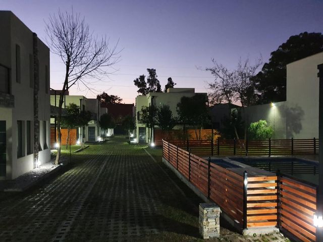 place photo 58