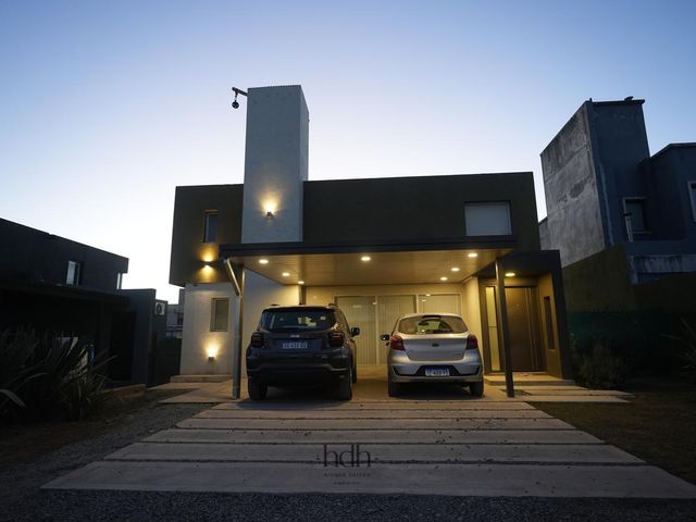 place photo 81