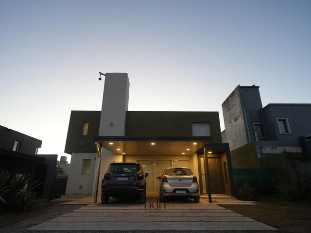 place photo 77