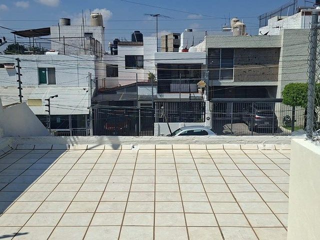 place photo 24